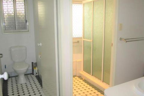 Torquay Beach Holiday House - Mackay Tourism 2