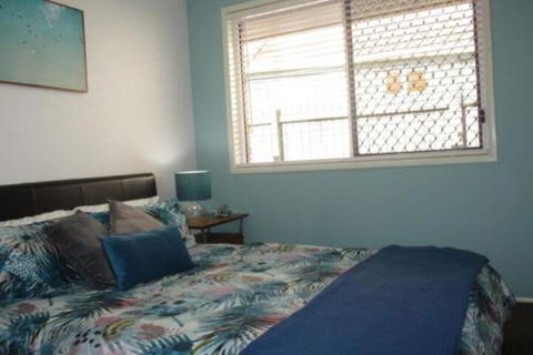 Torquay Beach Holiday House - Mackay Tourism 5