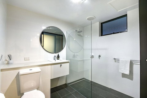 Aloha Central Premium Studios - Mackay Tourism 6