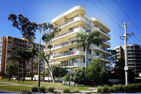 Sandbar Unit 402 - Mackay Tourism 1