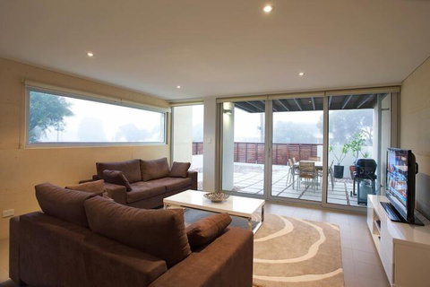Alouarn Apartment 1 - Mackay Tourism 7