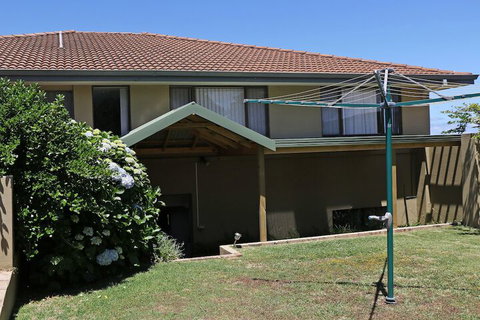 Augusta Beachfront Accommodation - Mackay Tourism 1
