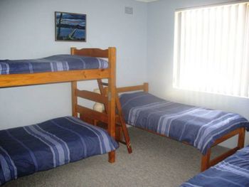 Pacific Court 8 - Mackay Tourism 6