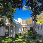 Wisteria Cottage On The Lagoon / Beach - Mackay Tourism 1