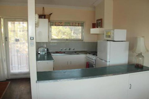 Sand N Sun Beach House - Mackay Tourism 3