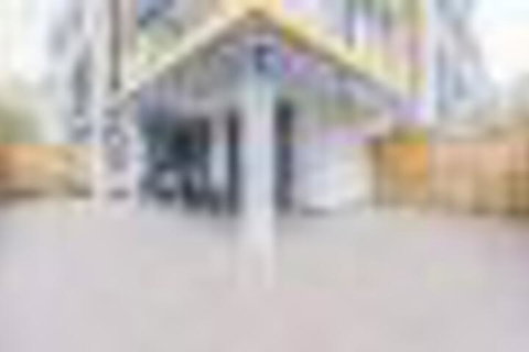 New Modern Apartment With Parking Near Amenities - Mackay Tourism 4