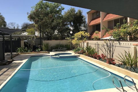 Rosalie Apartment Central Perth Location - Mackay Tourism 0