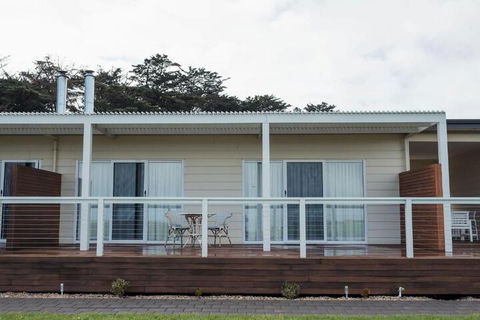 Coastal Lodge - Mackay Tourism 2