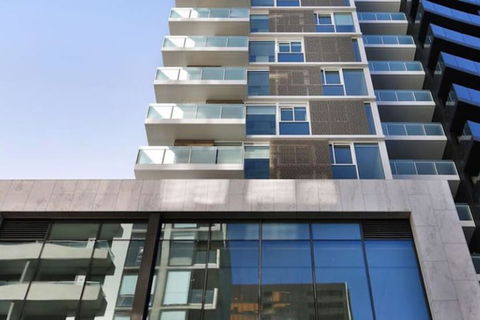 South Yarra Claremont Apartment - Mackay Tourism 1