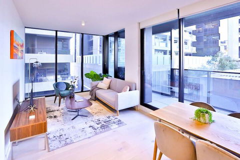 South Yarra Claremont Apartment - Mackay Tourism 3