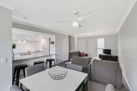 Fountain View Villa - Q Stay - Mackay Tourism 3