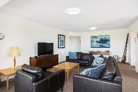 3 Bedroom Apartment Albacore Unit 6 12 Ondine Close - Mackay Tourism 3