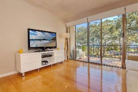 2 Bedroom Apartment Magnus Gardens Unit 15 - Mackay Tourism 2