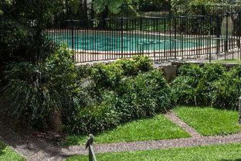 3 Bedroom Apartment Bay Parklands Unit 65 / 2 Gowrie Avenue - Mackay Tourism 2