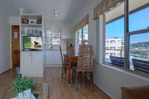 1 Bedroom Apartment Blue Vista Unit 8 - Mackay Tourism 1
