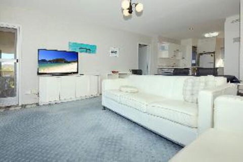 2 Bedroom Apartment Shoalhaven 6 / 28 Voyager Close - Mackay Tourism 4