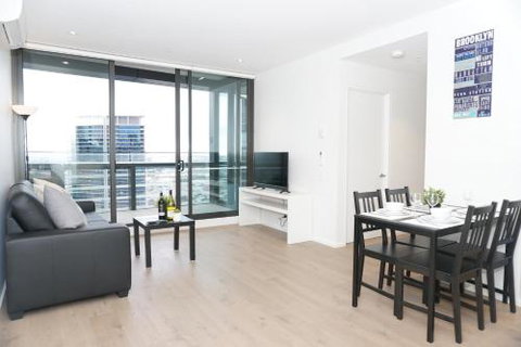 Auzzie Apartments Docklands Melbourne - Mackay Tourism 2