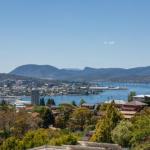The Lookout - Mackay Tourism 0