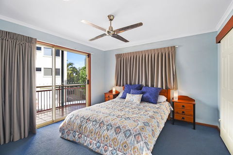 Vaai Moana - 5/10 Oriole Avenue - Mackay Tourism 2