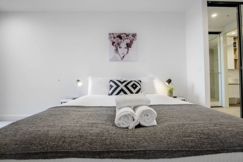 84 Bleu Ambre Apartment - Mackay Tourism 5
