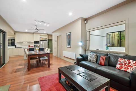 About Time Retreats Studio Seven - Mackay Tourism 3