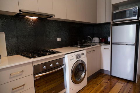 Simmers Serviced Apartments - Mackay Tourism 6