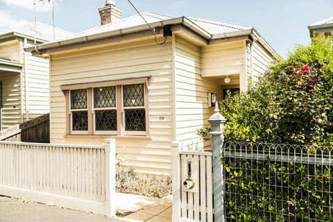 Simmers Serviced Apartments - Mackay Tourism 2