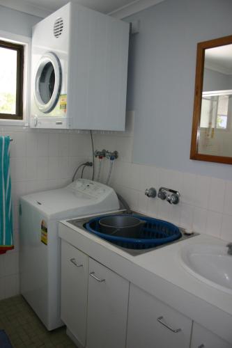 Sealocks - Mackay Tourism 6