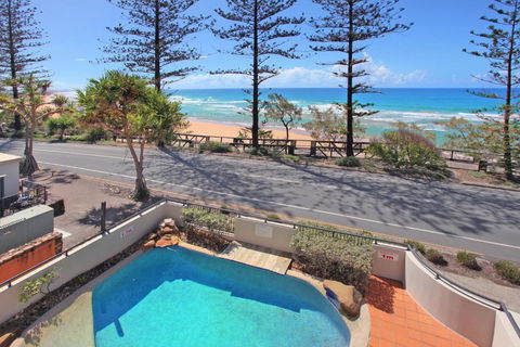 Unit 1 The Rocks 1746 David Low Coolum Beach 500 Bond - Mackay Tourism 3