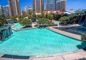 Private Apartments At Q1 - Mackay Tourism 1