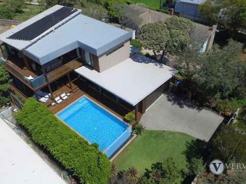 Seaview Stunning Bay Views! - Mackay Tourism 1