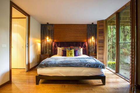 Hepburn Spa Pavilions - Mackay Tourism 2