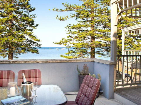 Koonya Sur Mer - Mackay Tourism 5