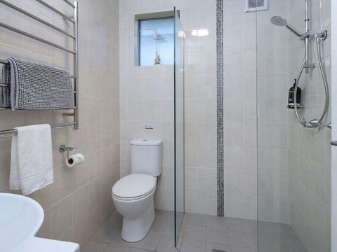 Kendalls Beach HideAway 3 Nights For Price Of 2 During Winter Months - Mackay Tourism 2