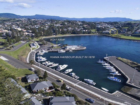 ShorelineatThe Sebel On Kiamas Harbour Foreshore - Mackay Tourism 1