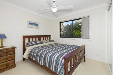Al Mare No 2 42a - Mackay Tourism 4