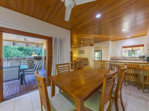 TROPSVILLA At PALM COVE - Mackay Tourism 6