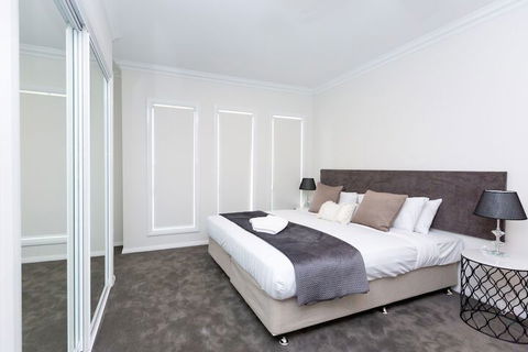 Wagga Apartments 3 - Mackay Tourism 4