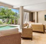 The Stanwell Beach Glass House beach  pool - Mackay Tourism