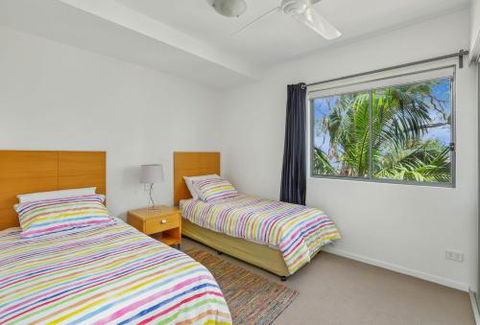 Unit 6 Rainbow Sea Rainbow Beach Amazing Ocean Views Aircon Wi Fi Pool Walk To Beach - Mackay Tourism 1