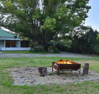 Tabitha Hill Cottage - Mackay Tourism