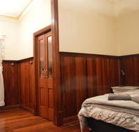 Gargoyle Lodge - Mackay Tourism