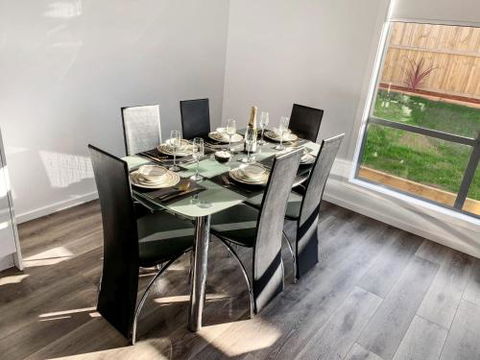 Brand New Home 10 Mins To Beach Torquay Geelong Deakin Hospitals - Mackay Tourism 4