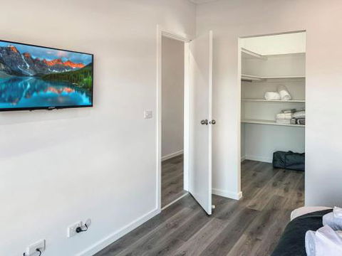 Brand New Home 10 Mins To Beach Torquay Geelong Deakin Hospitals - Mackay Tourism 5