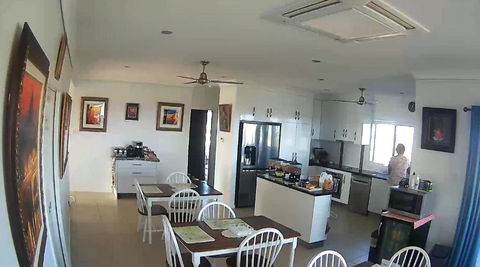 Margs Bed & Breakfast - Mackay Tourism 6