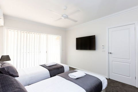 Wagga Apartments 4 - Mackay Tourism 2