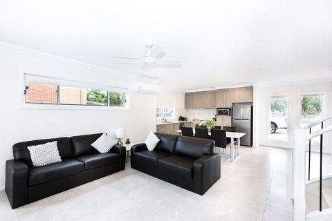 Wagga Apartments 5 - Mackay Tourism 5