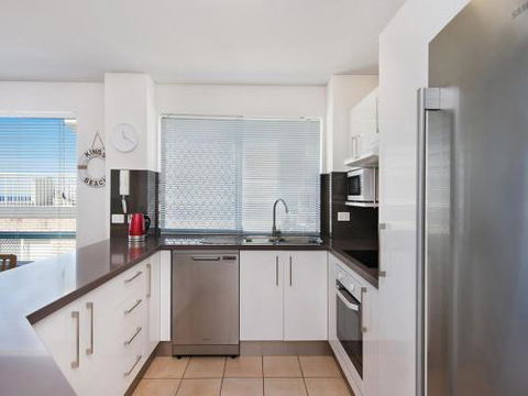 Unit 7 Fair Haven Kings Beach Excellent Views! - Mackay Tourism 5