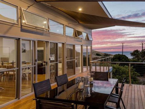 Carrickalinga Shores 35 Solitude Drive - Mackay Tourism 1