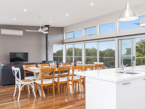 Carrickalinga Shores 35 Solitude Drive - Mackay Tourism 4